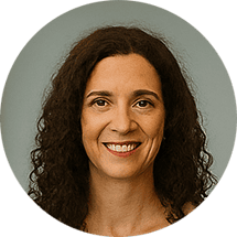 דלית ש. – מנהלת תפעול, חברת קוסמטיקה_1